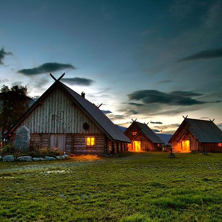 Viking Cabins - Mit Fablab - Solvik Kvalvik  Екстериор снимка