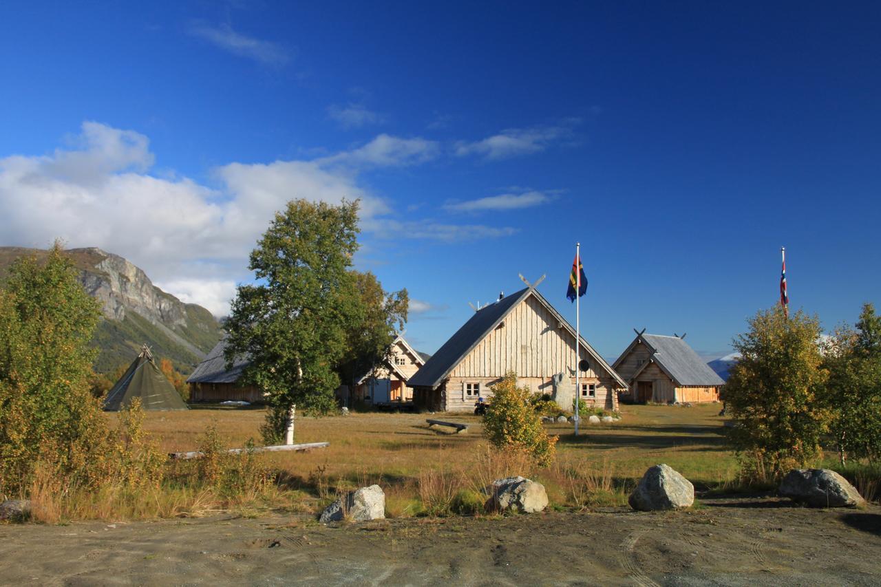 Viking Cabins - Mit Fablab - Solvik Kvalvik  Екстериор снимка